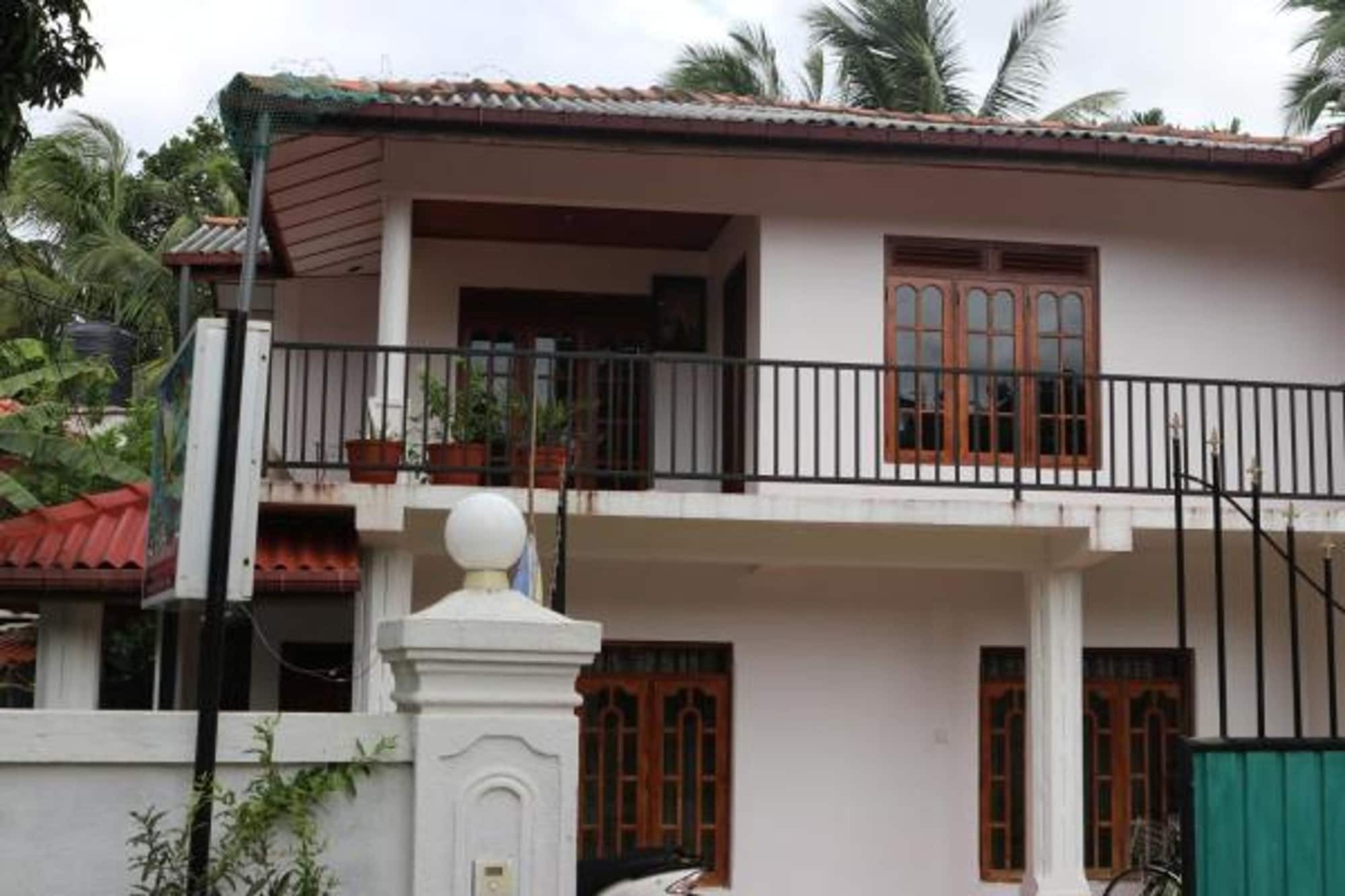 Sanasuma Rest Hotell Anuradhapura Exteriör bild